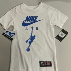 Youth Nike Air standard fit t-shirt
